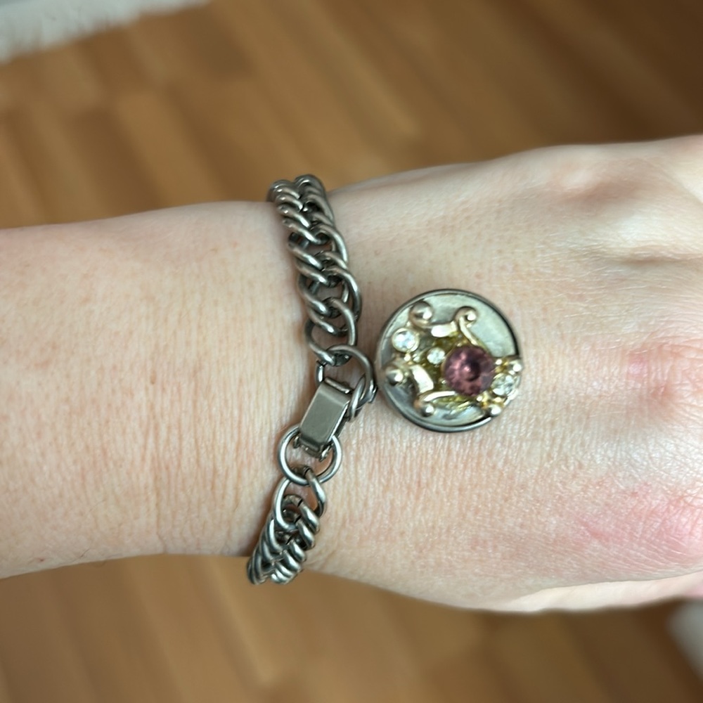 Vintage Estate Antique Silver Coin Holder Charm Bracelet